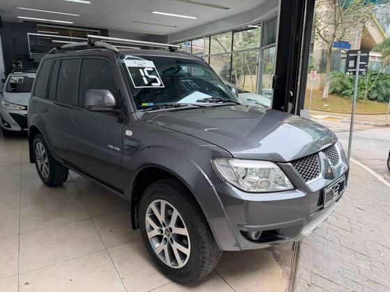 MITSUBISHI PAJERO TR4 2.0 4X4 16V 140CV FLEX 4P AUTOMÁTICO